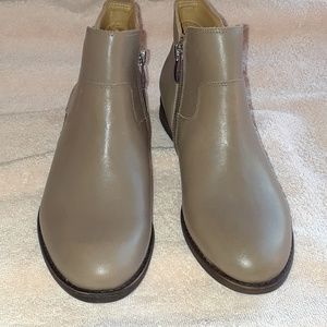 NEW FRANCO SARTO L-HAMPTON WOMEN'S US SIZE  6.5M A